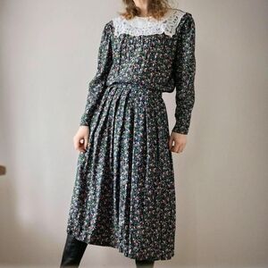 Vintage 80s Black Pink Cottage Prairie Grandmacore Victorian Floral Dress